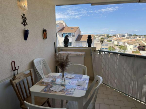 Appt Climatisé 4 Pers avec Piscine et Parking, Plage à 200m - FR-1-250-269